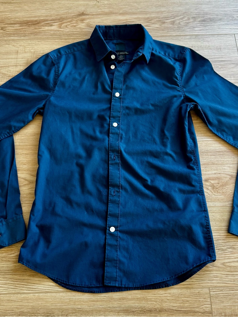 H&M Slim Fit Men's Long-Sleeve Navy Button-Up Shirt